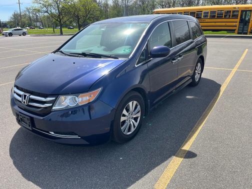 Blue 2016 Honda Odyssey EX-L