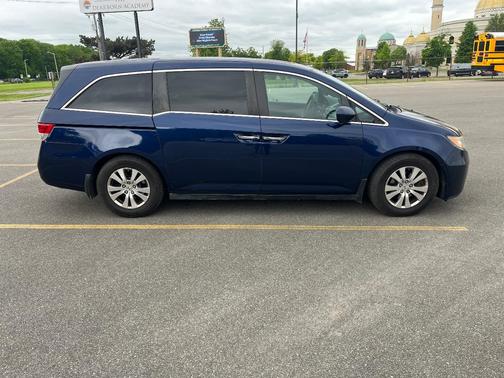 Blue 2016 Honda Odyssey EX-L