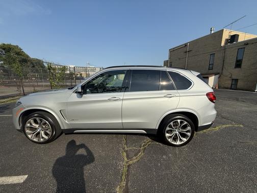 2016 BMW X5 xDrive50i