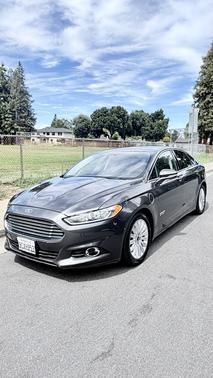 Gray 2016 Ford Fusion Energi SE Luxury
