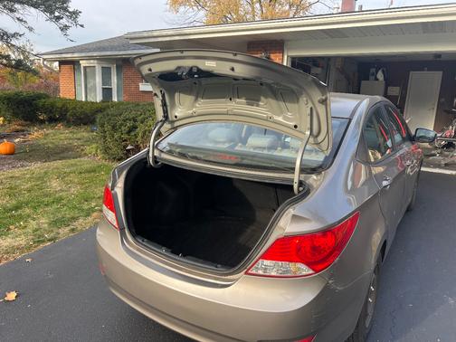 2013 Hyundai Accent GLS