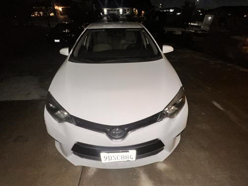 2015 Toyota Corolla LE Premium