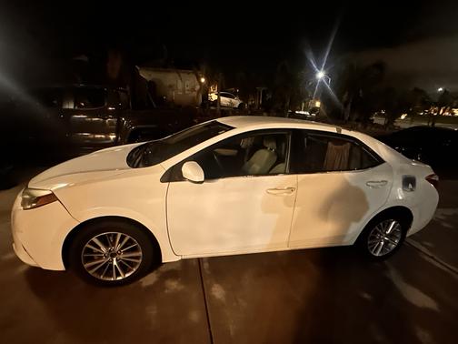 2015 Toyota Corolla LE Premium