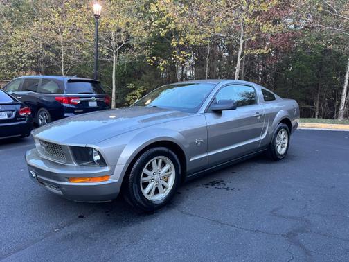 2009 Ford Mustang Premium