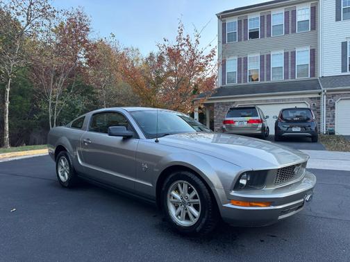 2009 Ford Mustang Premium