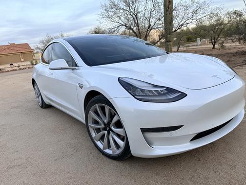 2020 Tesla Model 3 Performance