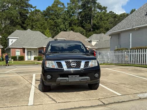 Black 2016 Nissan Frontier S