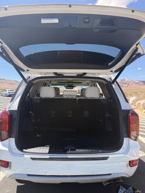White 2021 Hyundai PALISADE Limited