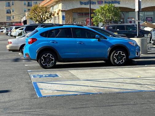 Blue 2016 Subaru Crosstrek 2.0i Premium
