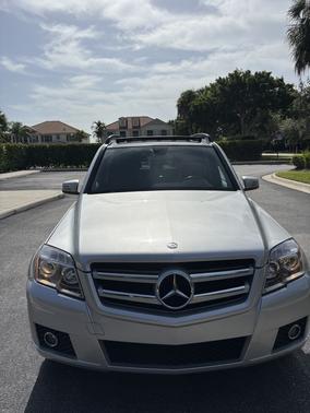 Silver 2012 Mercedes-Benz GLK-Class GLK 350