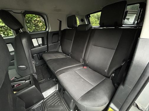 2012 Toyota FJ Cruiser Base