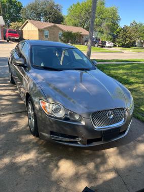 2010 Jaguar XF Base