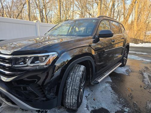 2022 Volkswagen Atlas 2.0T SE