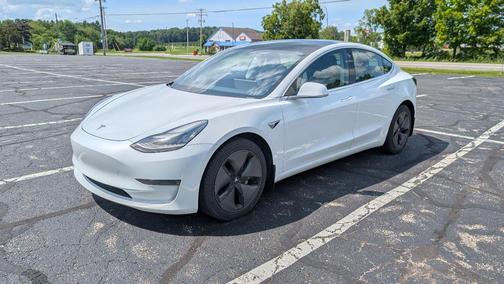 White 2018 Tesla Model 3 Performance