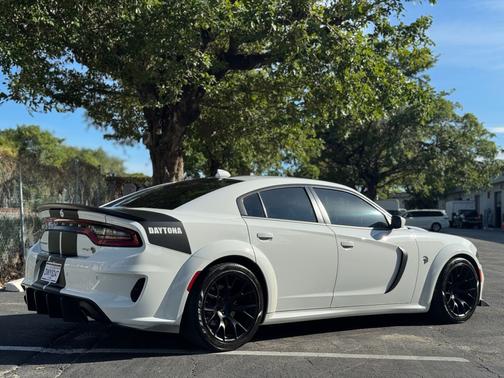2020 Dodge Charger SRT Hellcat