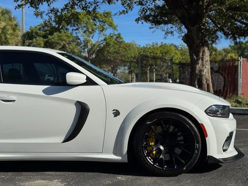 2020 Dodge Charger SRT Hellcat