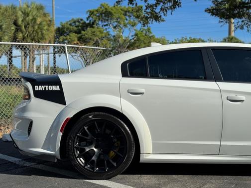 2020 Dodge Charger SRT Hellcat