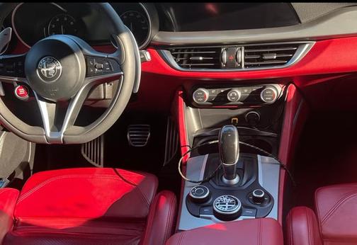 White 2018 Alfa Romeo Stelvio Ti Sport