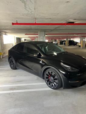 2023 Tesla Model Y Performance