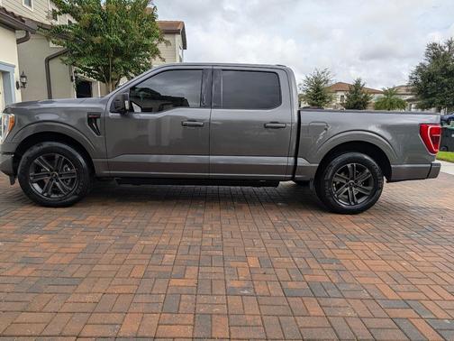 Gray 2022 Ford F-150 XLT