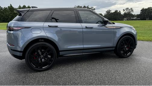 2022 Land Rover Range Rover Evoque R-Dynamic SE