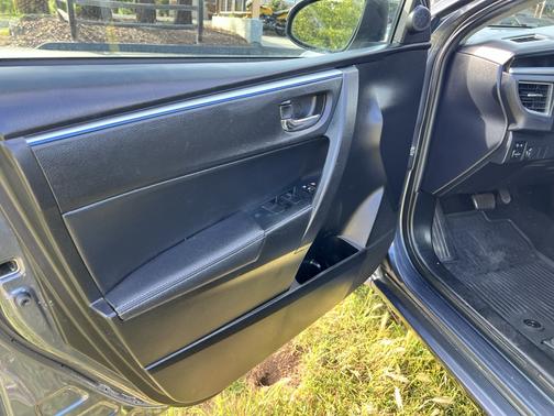 Gray 2016 Toyota Corolla S Premium