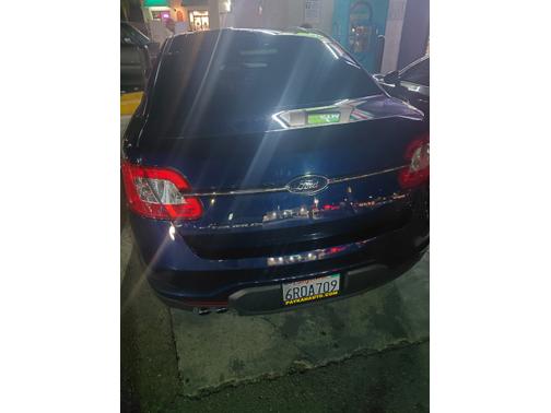 Blue 2011 Ford Taurus SEL