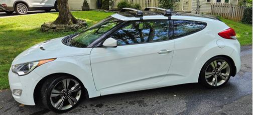 2013 Hyundai Veloster Base