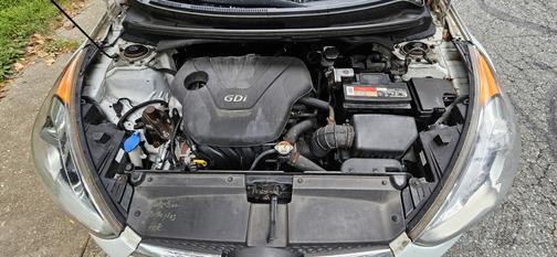 2013 Hyundai Veloster Base