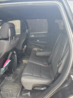 Black 2018 Jeep Grand Cherokee Laredo