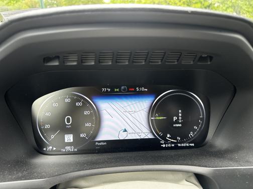 White 2022 Volvo XC90 Recharge Plug-In Hybrid T8 Inscription Expression 7 Passenger