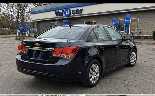 Blue 2015 Chevrolet Cruze LS