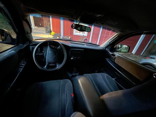 2004 Dodge Dakota SLT Quad Cab