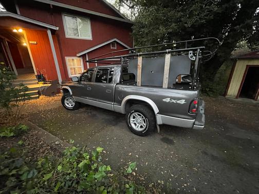 2004 Dodge Dakota SLT Quad Cab