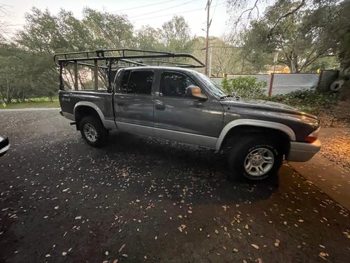 2004 Dodge Dakota SLT Quad Cab
