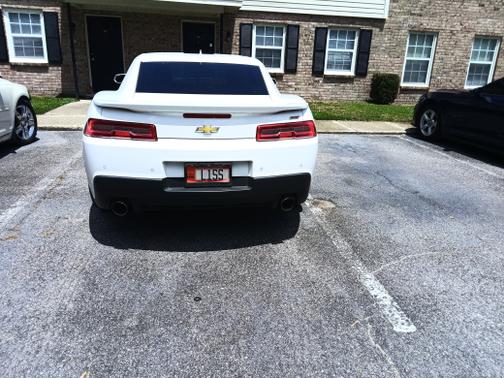 White 2015 Chevrolet Camaro 2SS