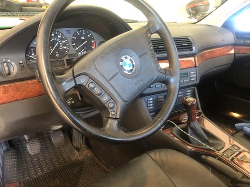 1998 BMW 528 i