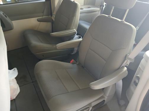 2009 Chrysler Town & Country Touring