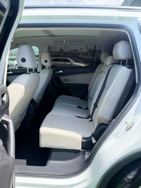 White 2020 Volkswagen Tiguan 2.0T SE