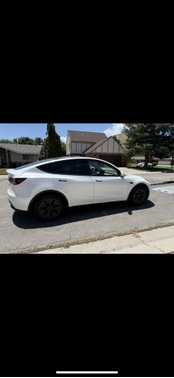 2025 Tesla Model Y Long Range AWD