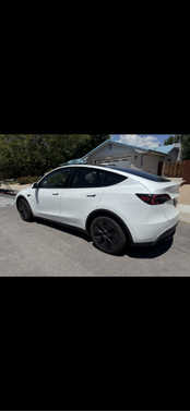 2025 Tesla Model Y Long Range AWD