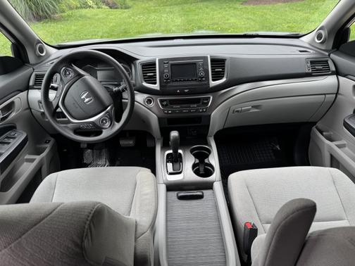2016 Honda Pilot LX