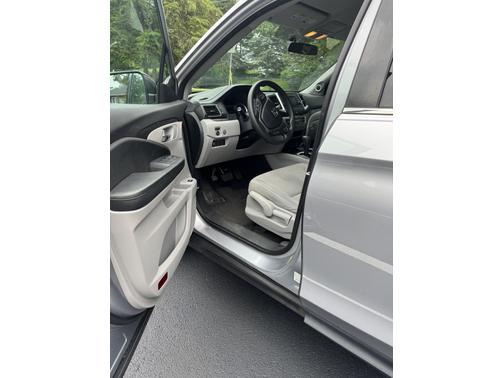 2016 Honda Pilot LX