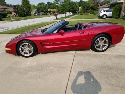 2000 Chevrolet Corvette Base