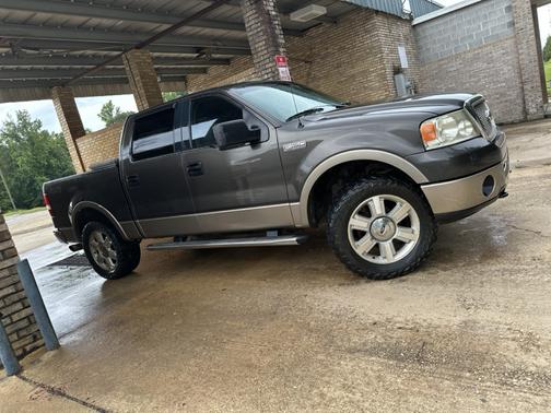 Silver 2006 Ford F-150 Lariat SuperCrew