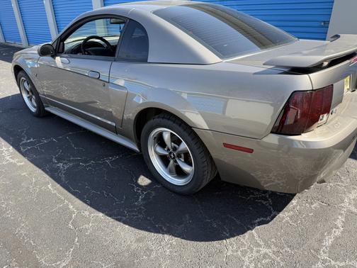 2002 Ford Mustang GT