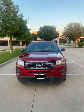 2017 Ford Explorer Base