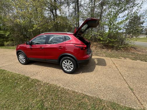 2018 Nissan Rogue Sport SV