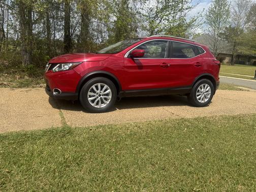 2018 Nissan Rogue Sport SV
