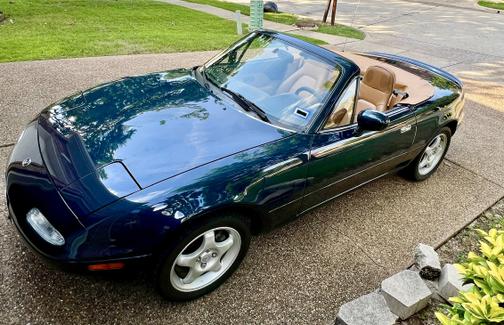 1997 Mazda MX-5 Miata Base